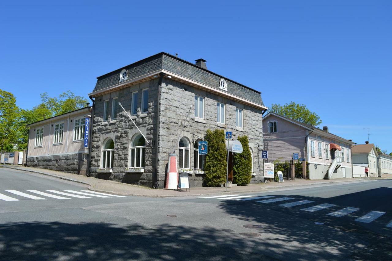 Gasthaus Pooki Uusikaupunki Bagian luar foto